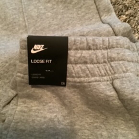 NIKE SWEATPANTS - Picture 4 of 4